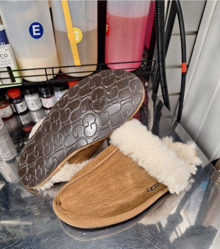 UGG Low Boot Professional Clean